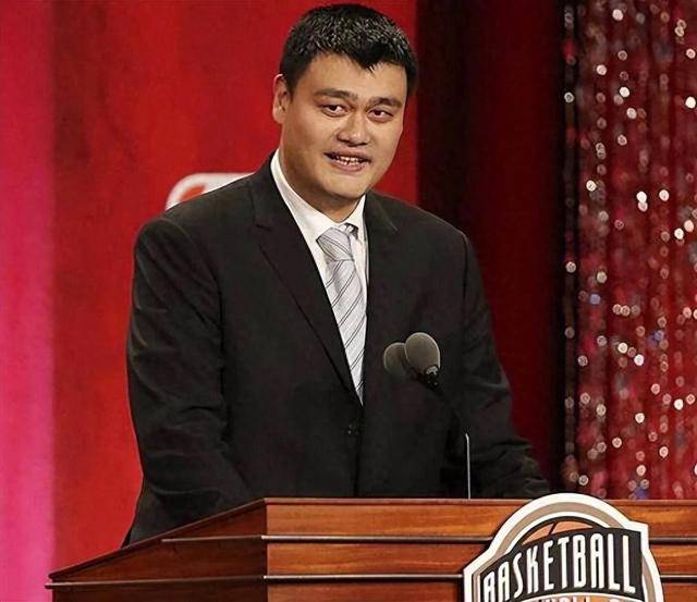 关于Ming连续三场比赛得分超过锐不可当，巴塞罗那不断突破！的信息