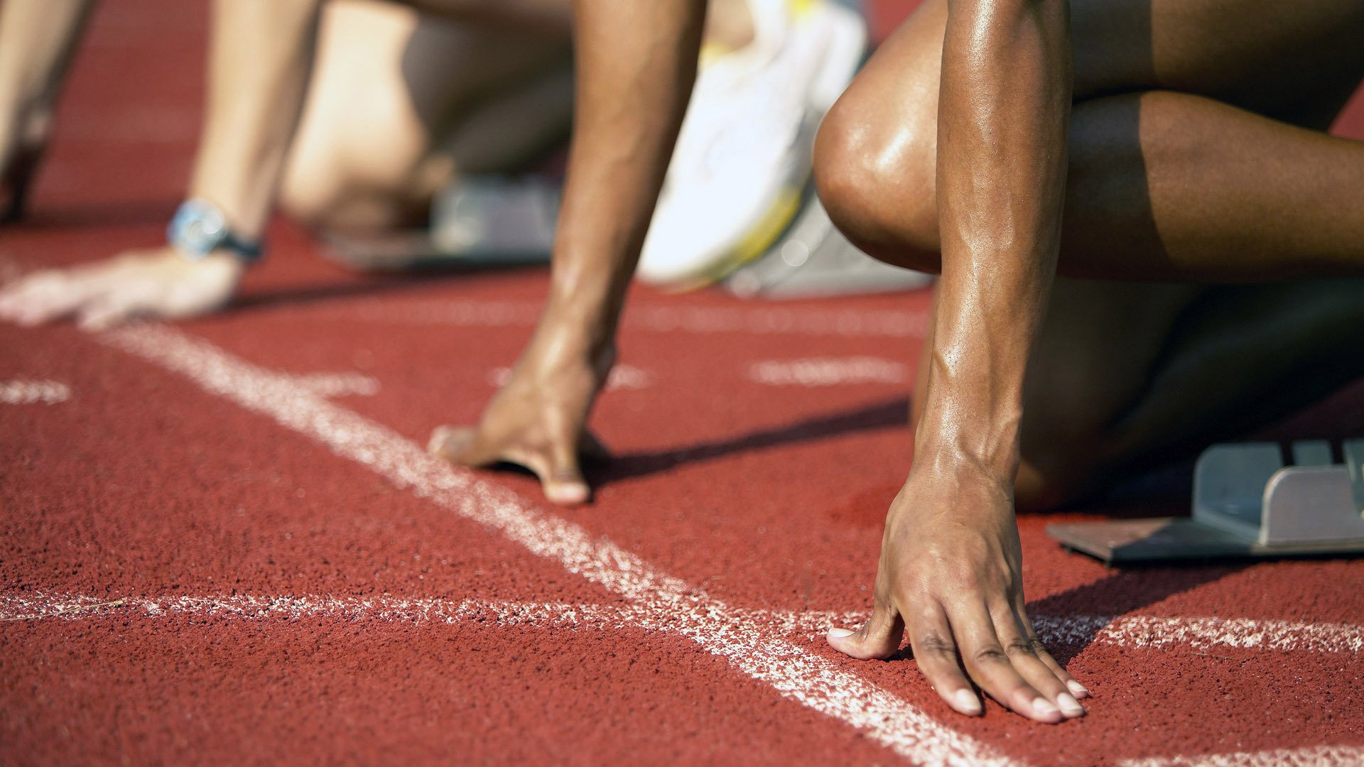 最后时刻胜出引爆全场！Rookie意外战胜加拿大队比赛高潮迭起